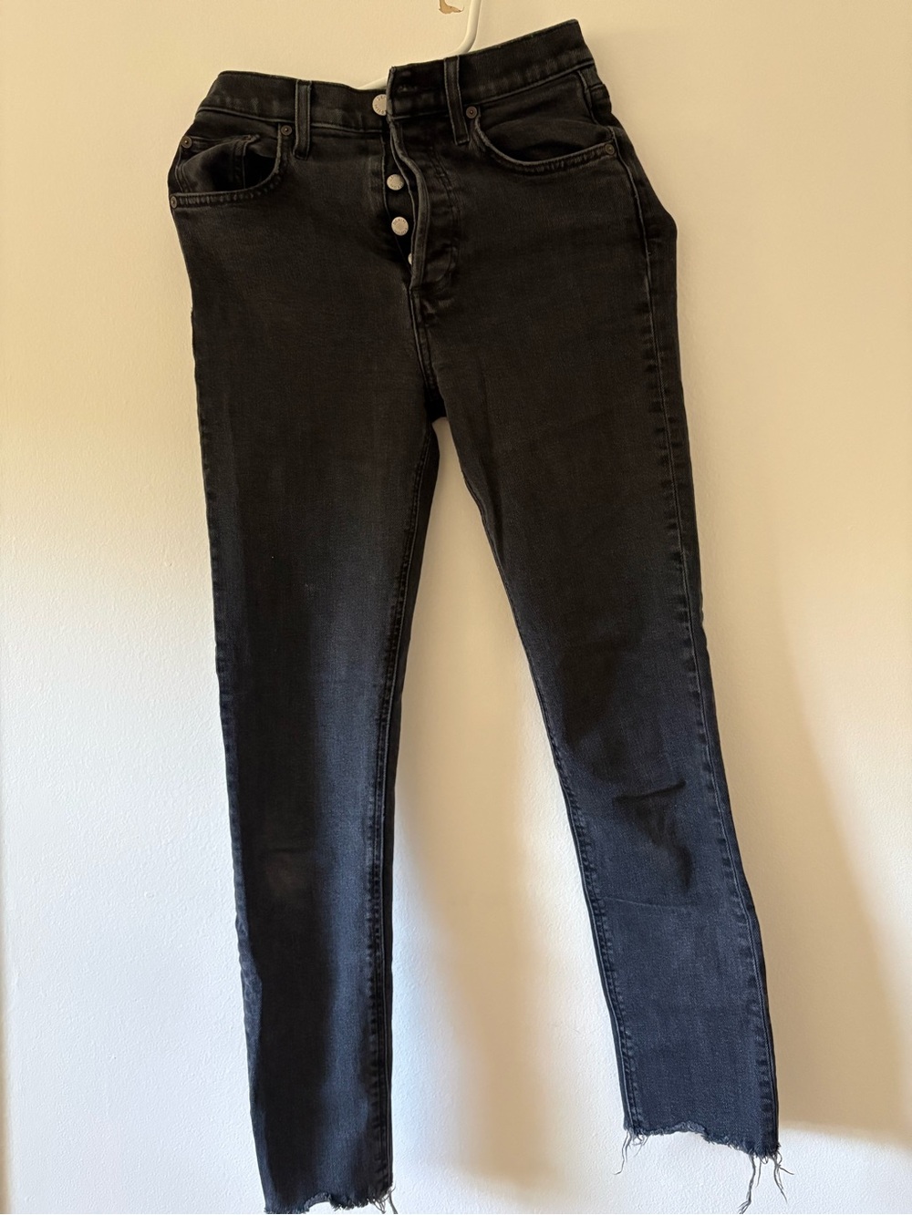 Denim Forum - the Yoko High-Rise Slim - Black Jeans - Women